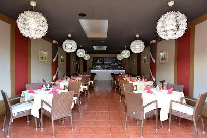 Shorthorn Restaurant, Cundi & María, Restaurante en Los Cristianos
