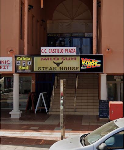 Back To The 80s Bar Caleta de Fuste.