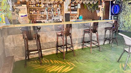 Safari Bar&Lounge