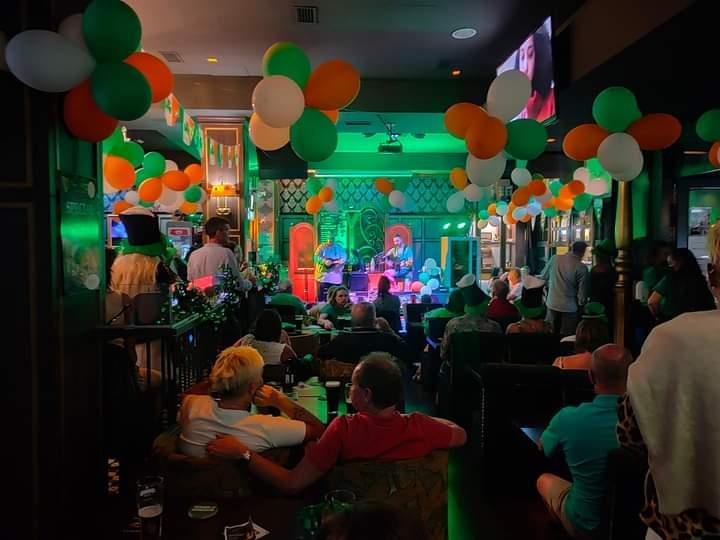 Durty Nelly's