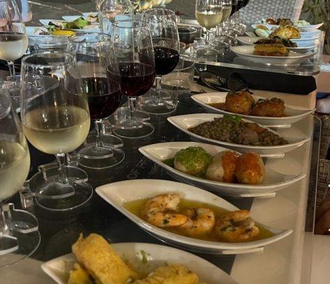 Land of Freedom restaurante y tapas bar