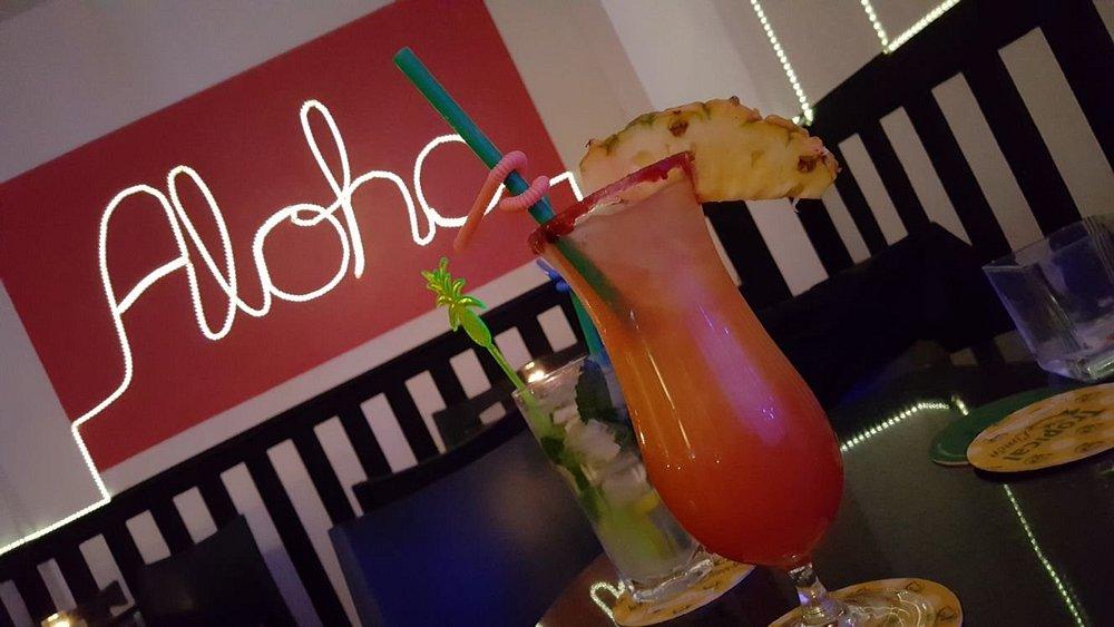 Bar Aloha Gardens