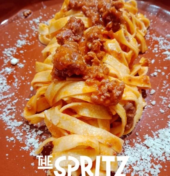 The Spritz. Bar restaurante