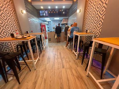 Taqueria El Chamaco